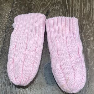 Soft Pink Knit Mittens